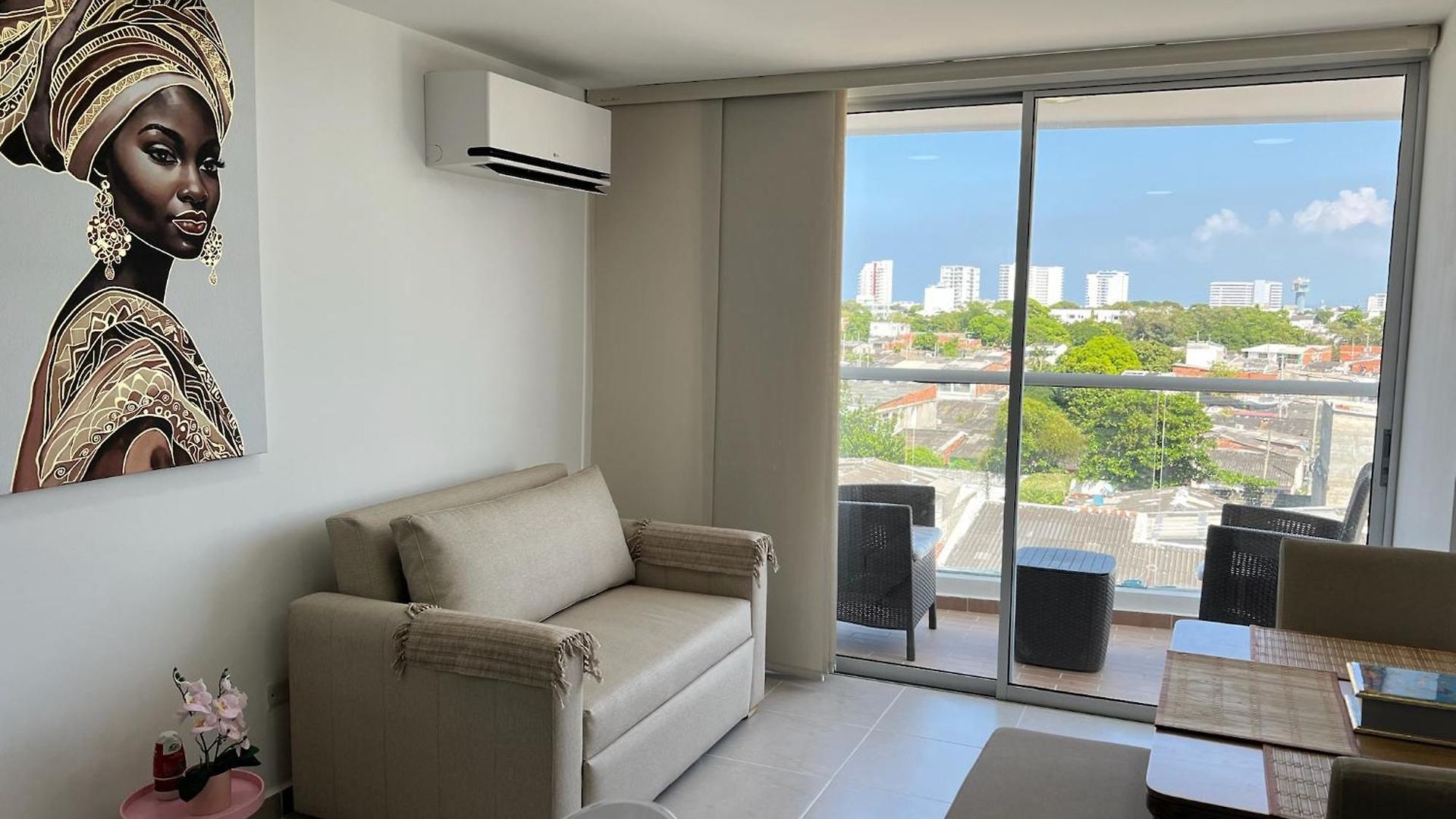 Apartamento Cerca Al Aeropuerto En *