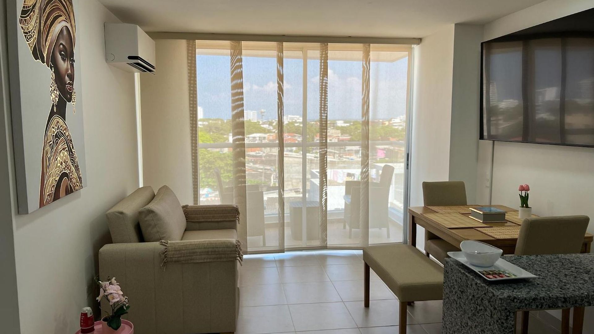Apartamento Cerca Al Aeropuerto En *
